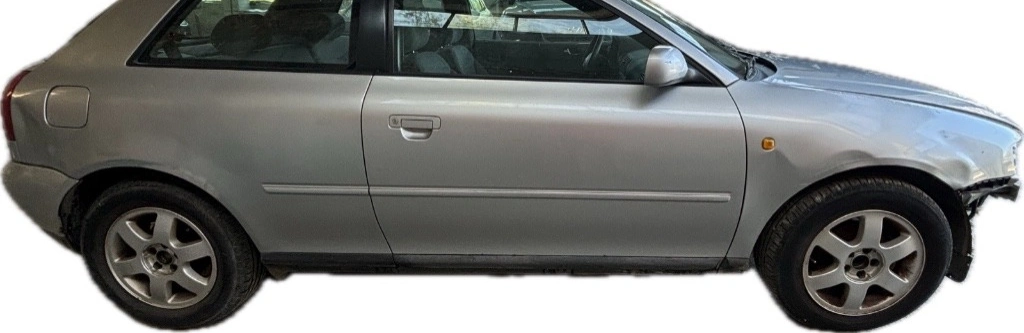 Audi A3 1.6i снимка 7