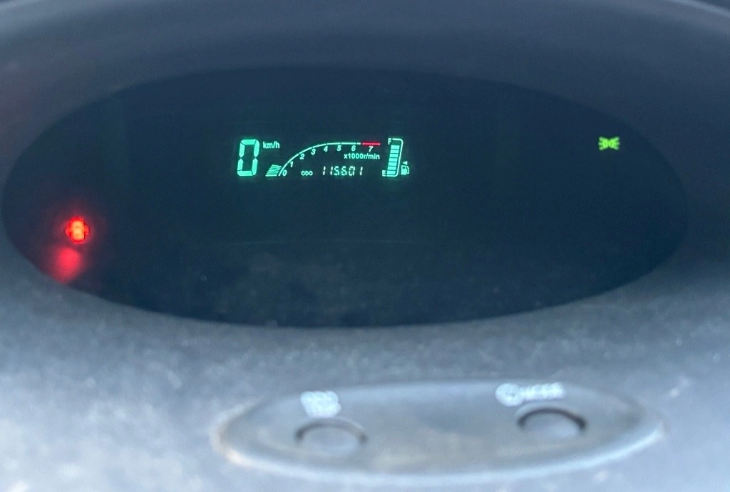Toyota Yaris 1.0 VVT-i снимка 6
