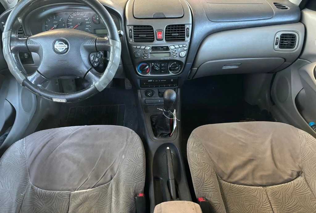 Nissan Almera 2.2 ddti снимка 6