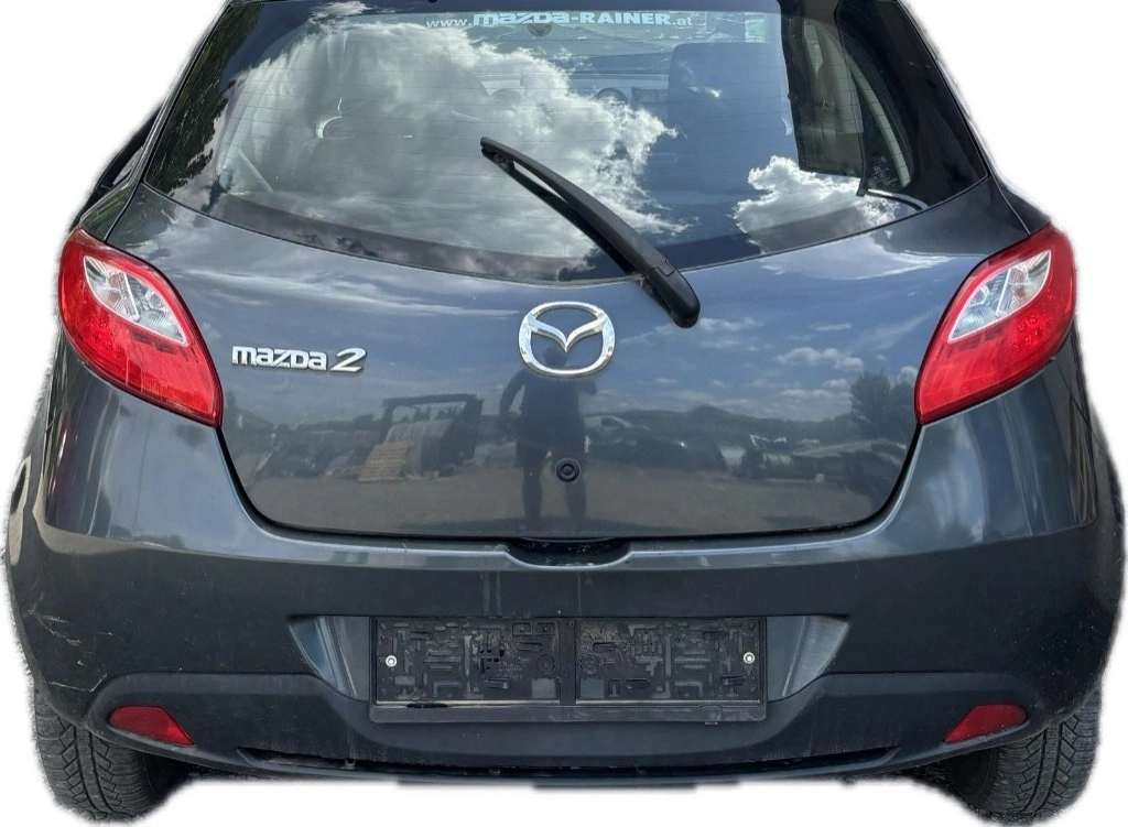 Mazda 2 1.3i снимка 3