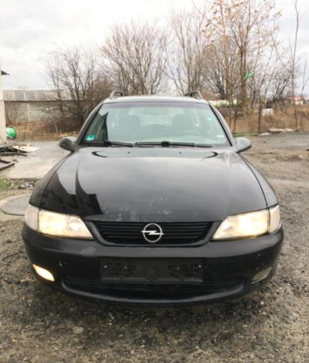 Opel Vectra 1.8i