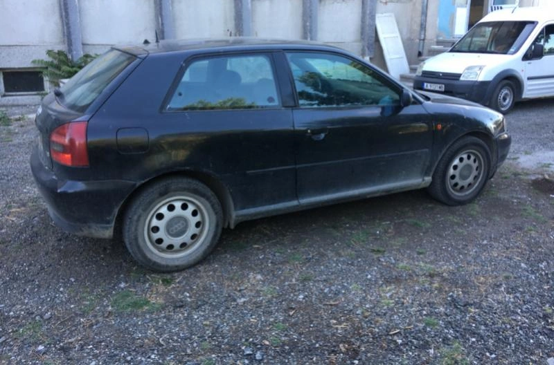 Audi A3 1.8i снимка 5