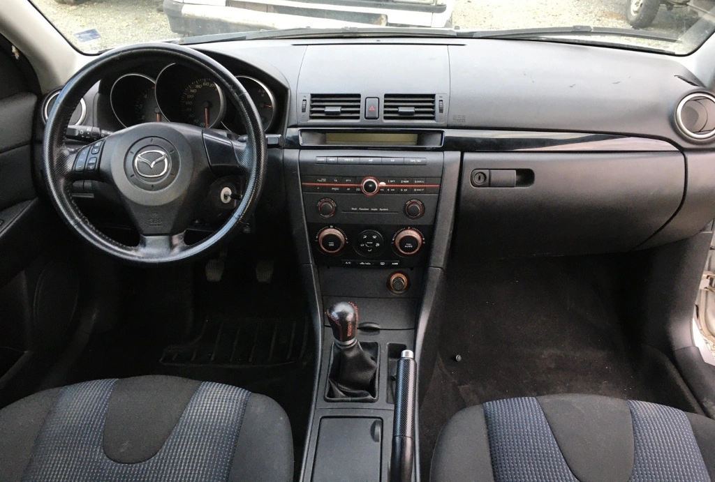 Mazda 3 1.6 HDi снимка 5