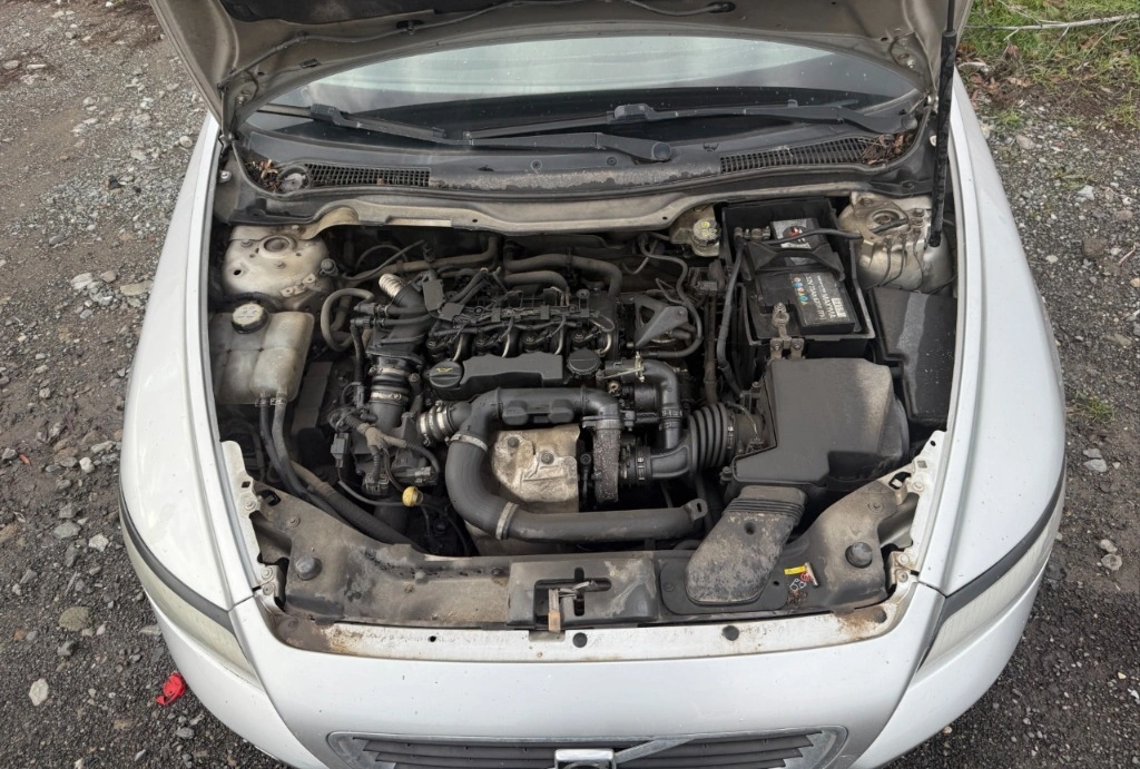 Volvo S40 1.6D снимка 2