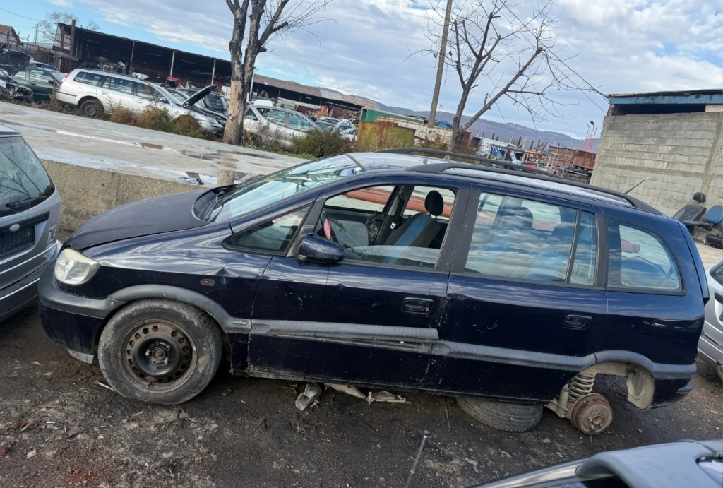 Opel Zafira снимка 4