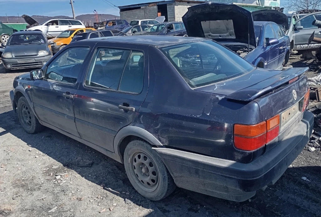 VW Vento 1.9 снимка 4