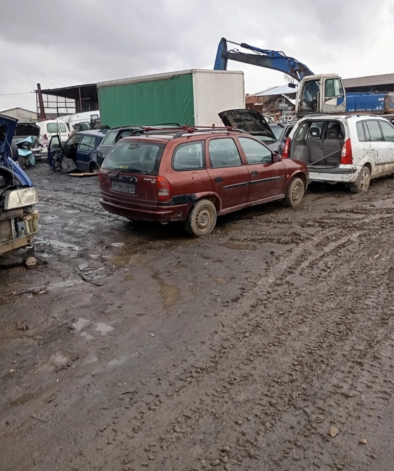 Opel Corsa 1.4 снимка 4