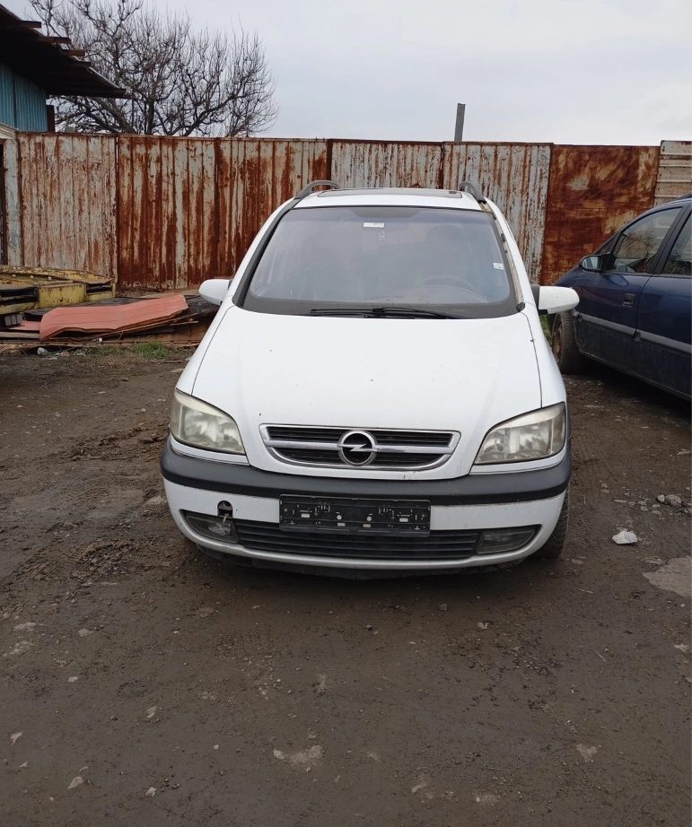 Opel Zafira 2.2