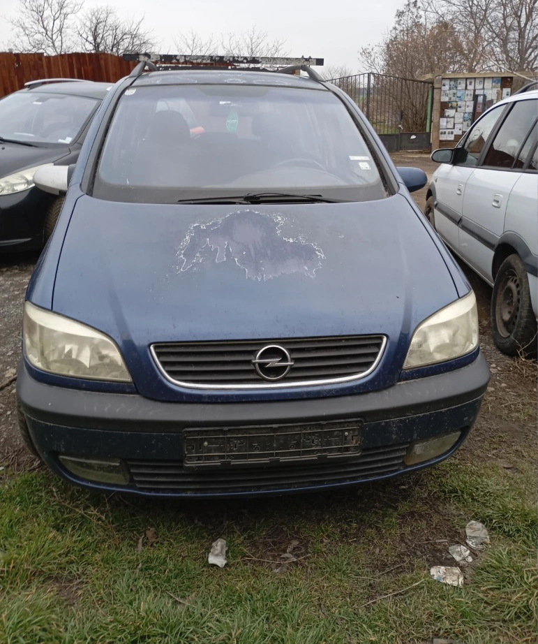 Opel Zafira 2.2