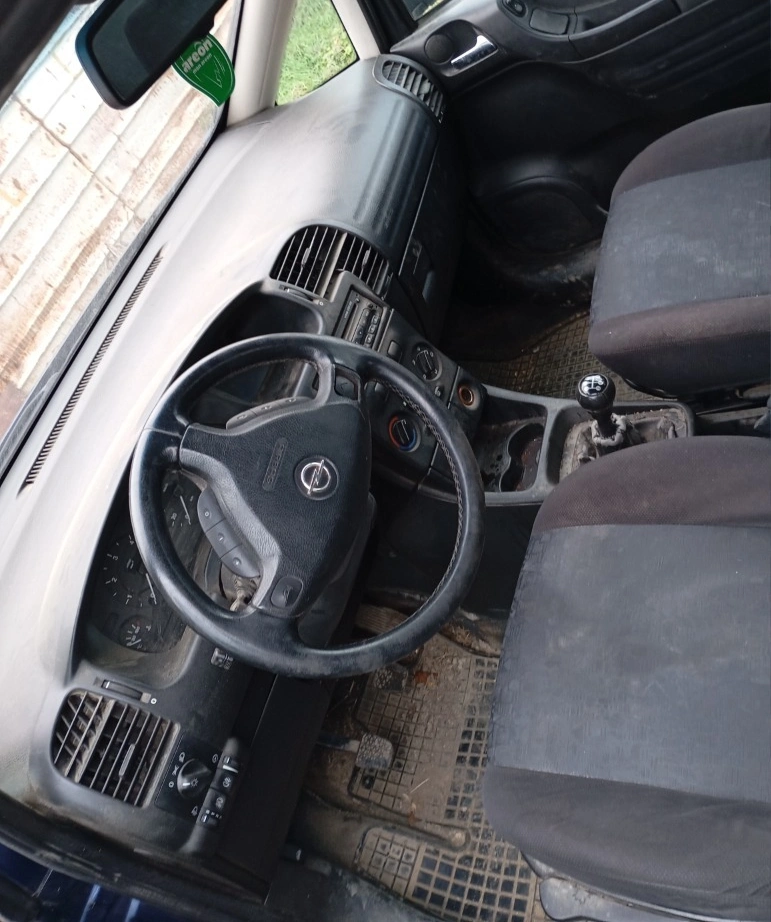 Opel Zafira 2.2 снимка 2