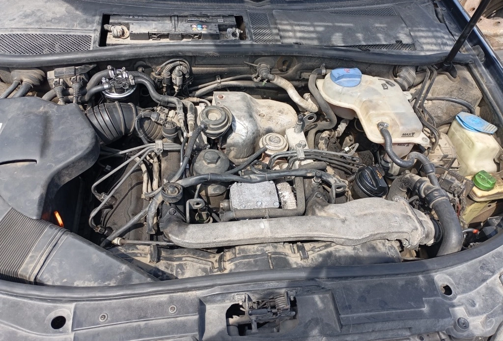Audi A6 2.5 снимка 2