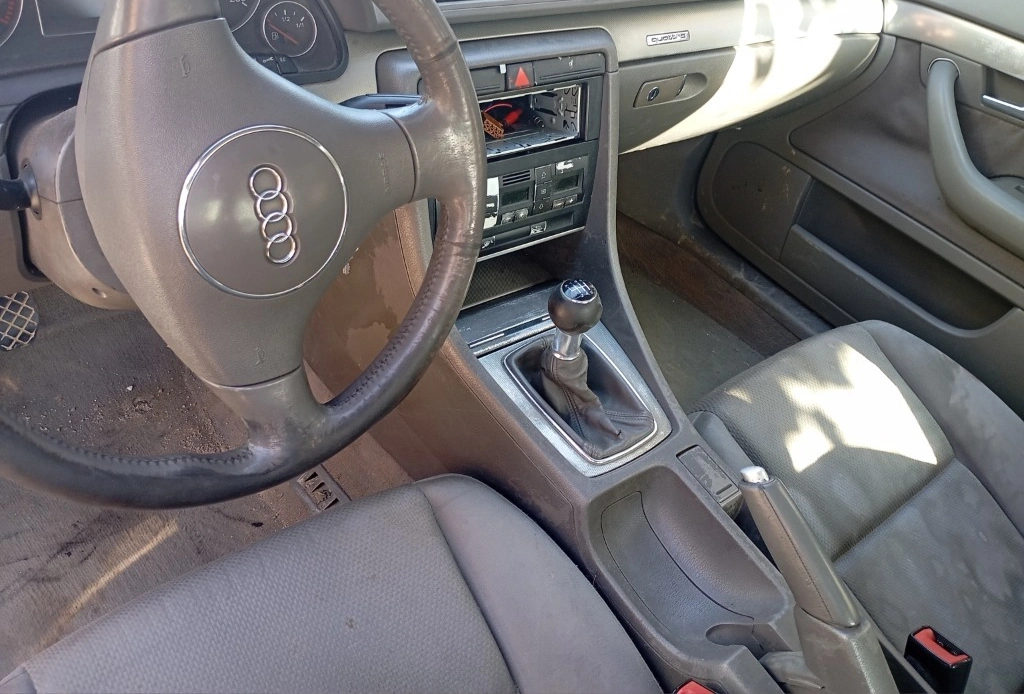 Audi A4 2.5 снимка 3