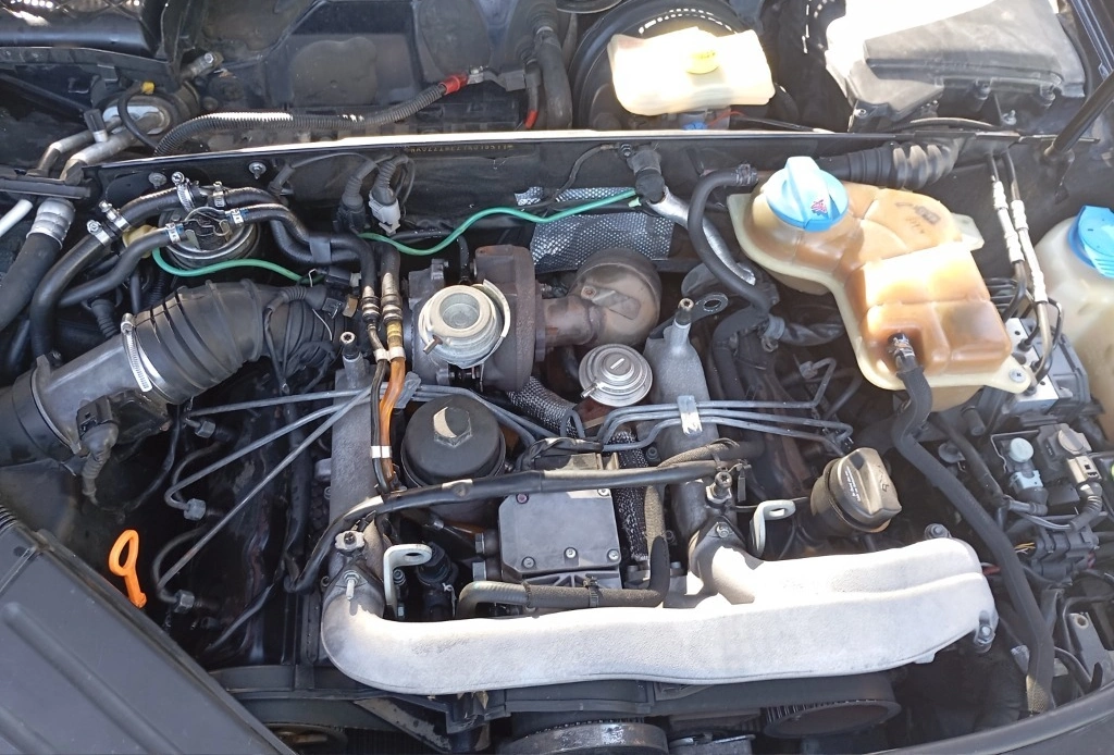 Audi A4 2.5 снимка 2