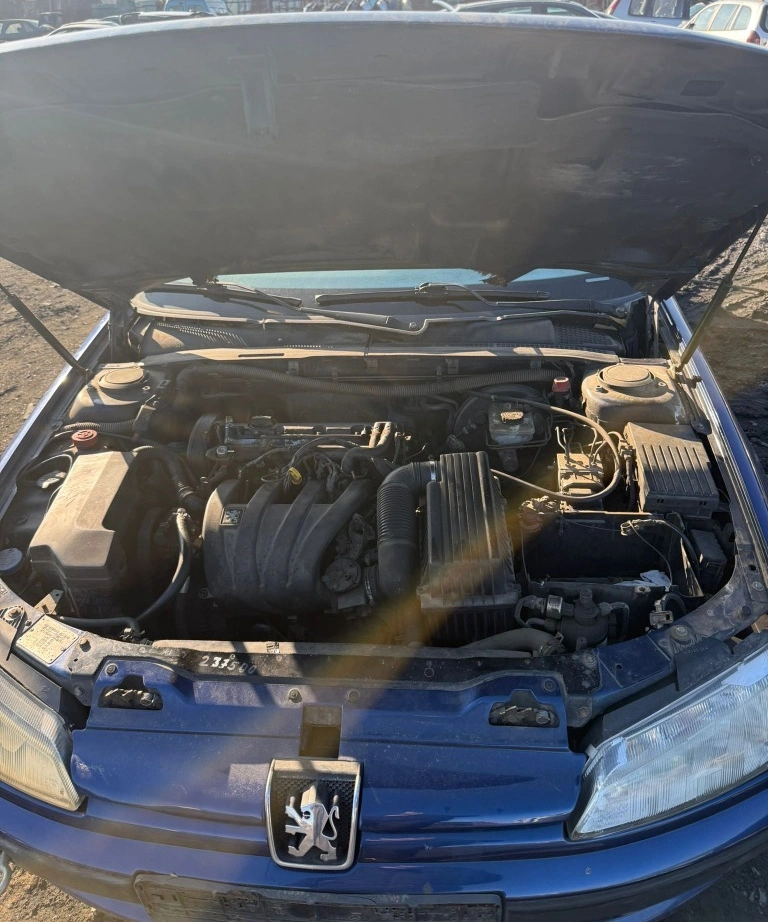 Peugeot 406