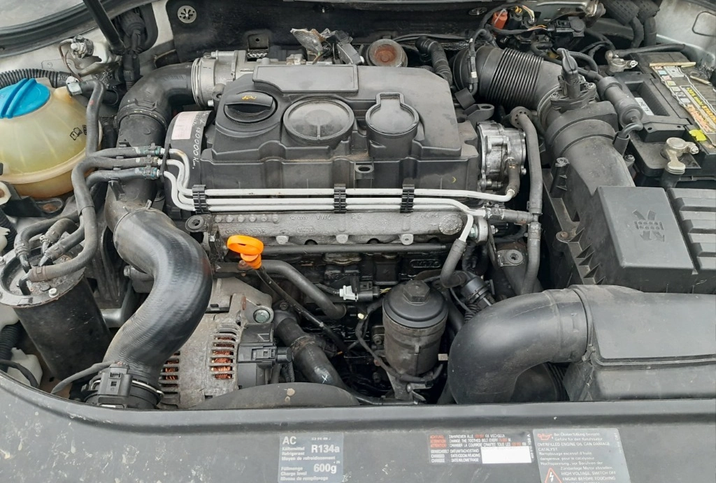 VW Passat 2.0TDI снимка 2