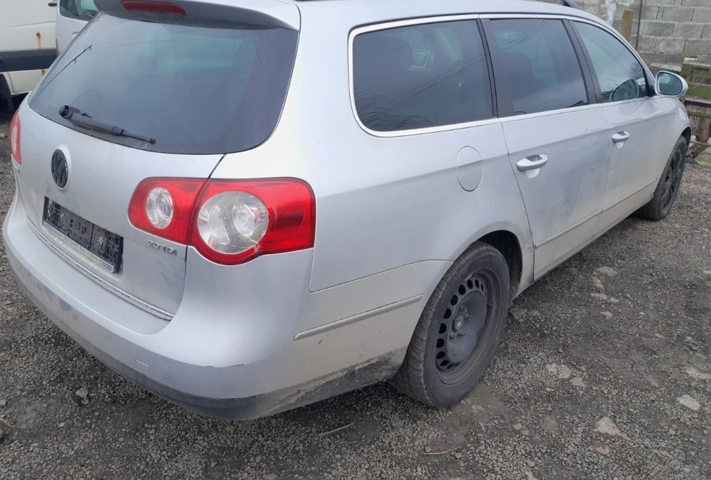 VW Passat 2.0TDI снимка 8