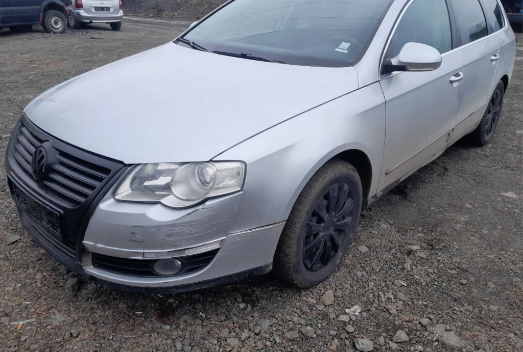 VW Passat 2.0TDI снимка 4