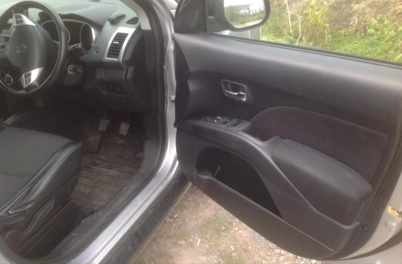 Peugeot 4007 2.2HDI снимка 6