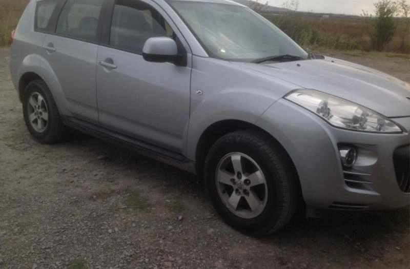 Peugeot 4007 2.2HDI снимка 2