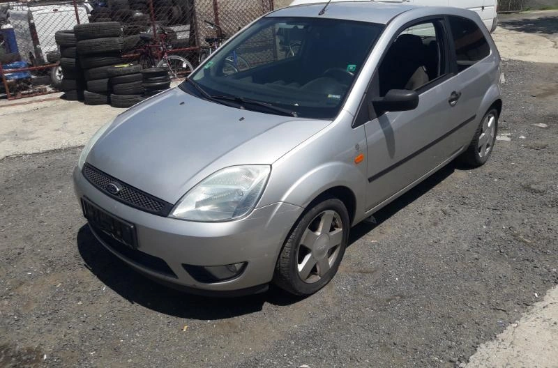 Ford Fiesta 1.25 16V снимка 8