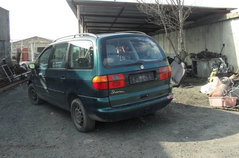 VW Sharan снимка 2