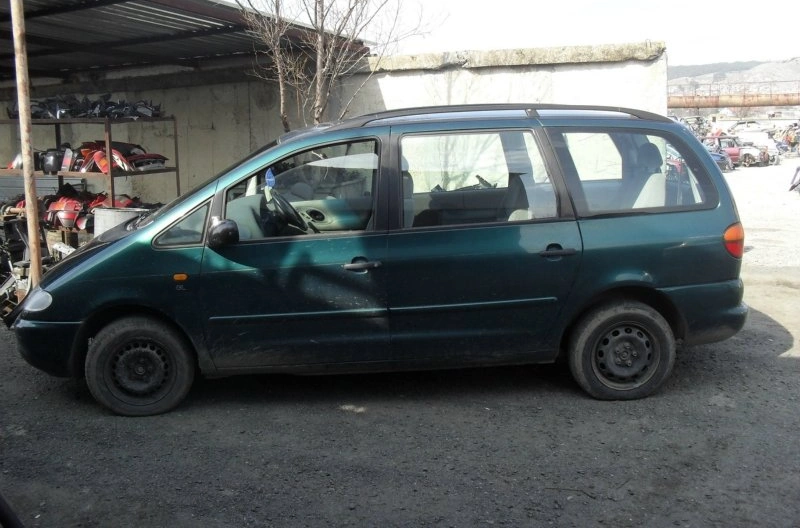 VW Sharan
