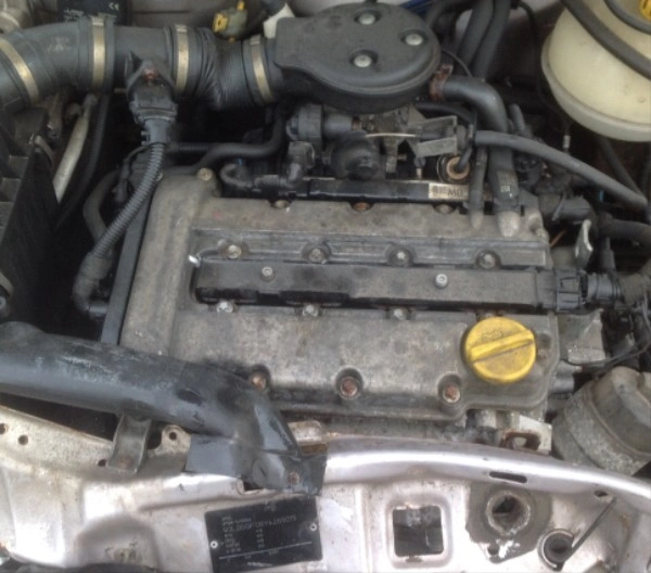 Opel Corsa 1.2I 16V снимка 5
