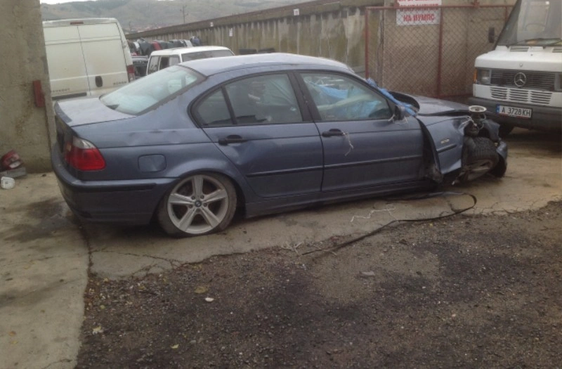 BMW 320 2.0D снимка 5