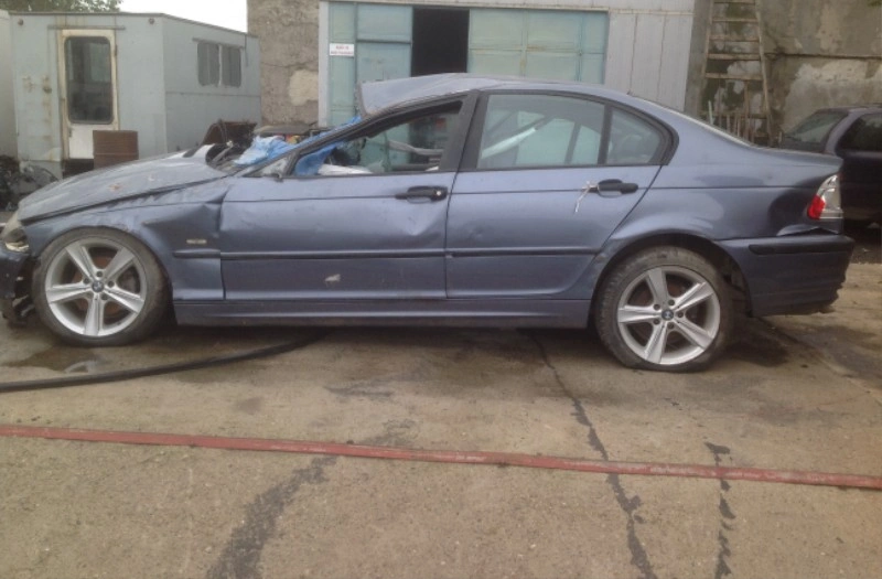 BMW 320 2.0D снимка 3