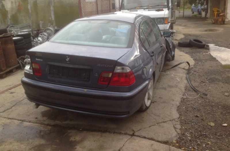 BMW 320 2.0D снимка 4