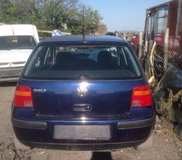 VW Golf 1.4I