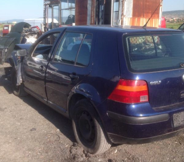 VW Golf 1.4I снимка 2