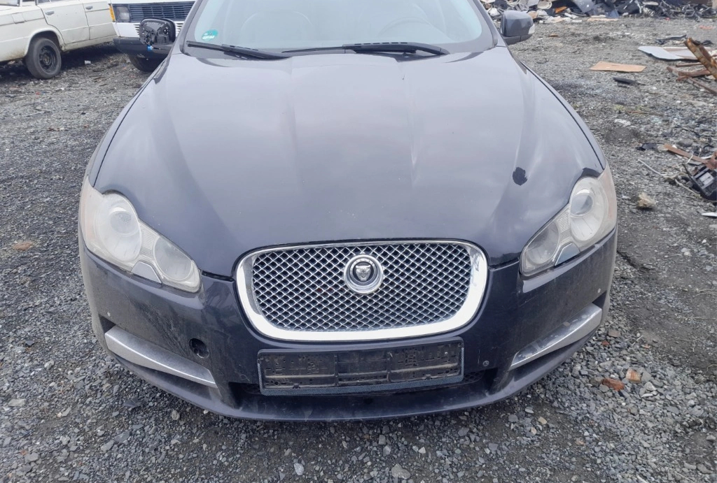 Jaguar XF 2.7D снимка 7