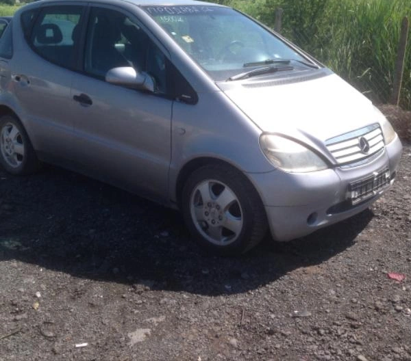 Mercedes-Benz A 160 1.6I снимка 5