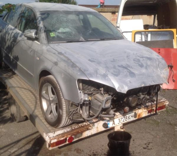 Audi A4 2.0TDI QUATTRO снимка 2