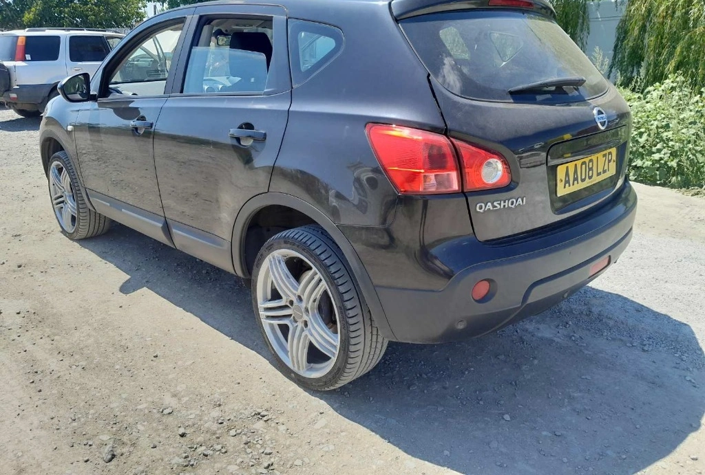 Nissan Qashqai 2.0dCI снимка 7