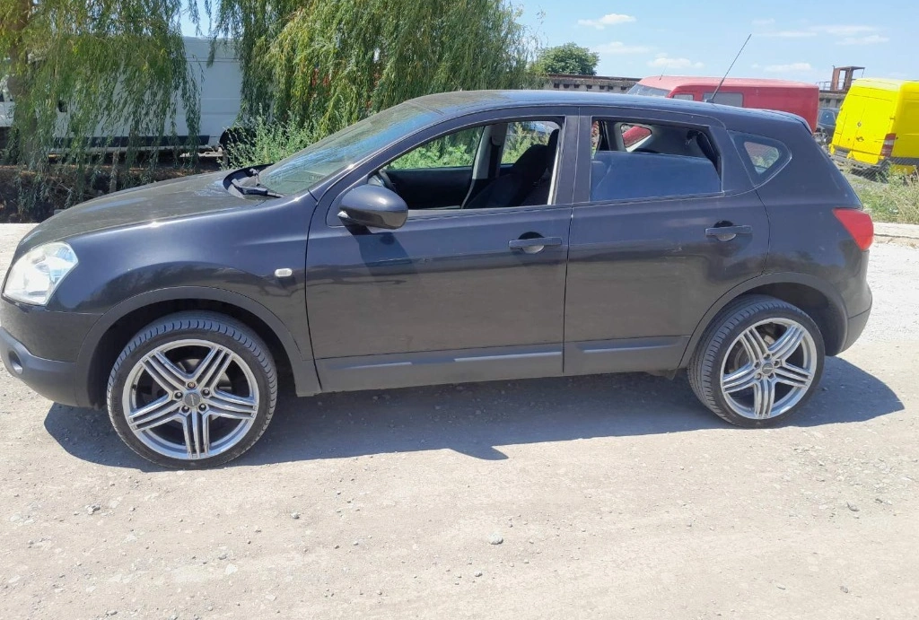 Nissan Qashqai 2.0dCI снимка 6
