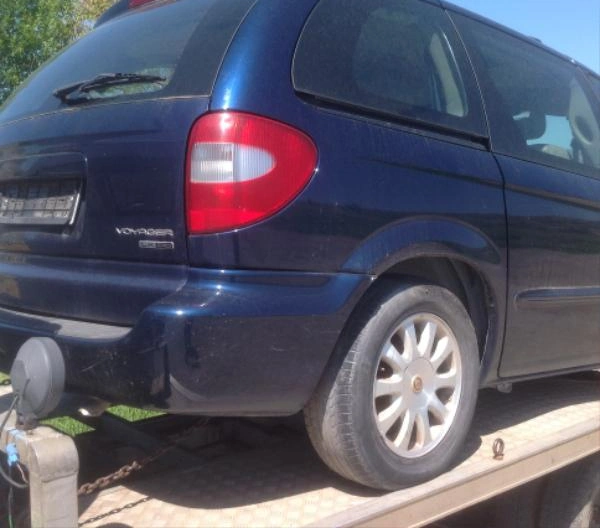Chrysler Voyager 2.5CRD снимка 3