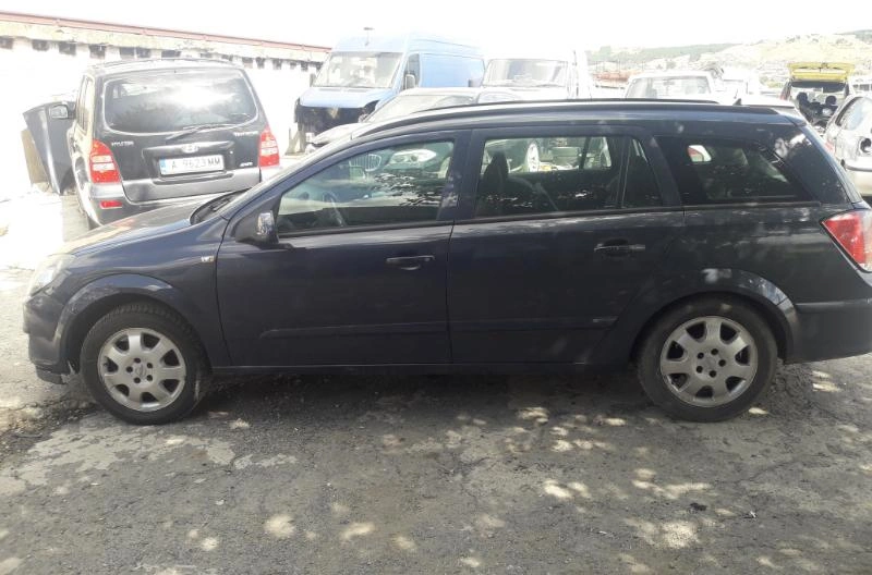 Opel Astra 1.9cdti снимка 5