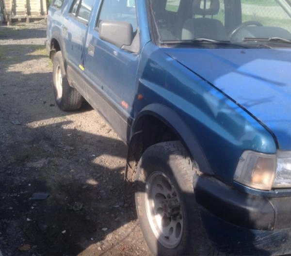 Opel Frontera 2.4I снимка 2