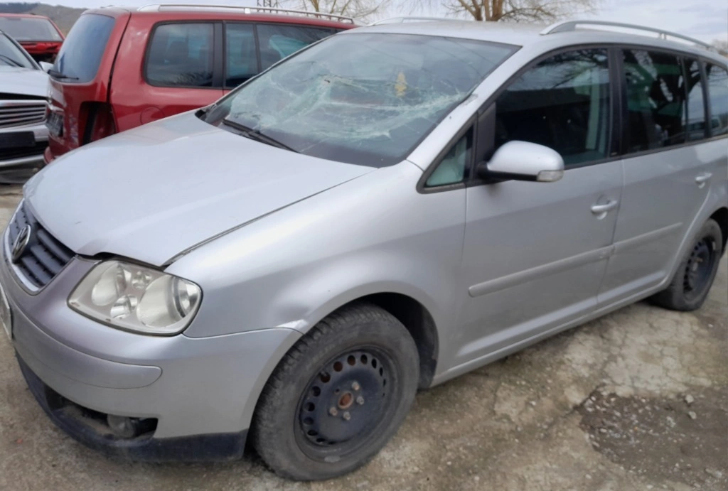 VW Touran 2.0TDI снимка 7