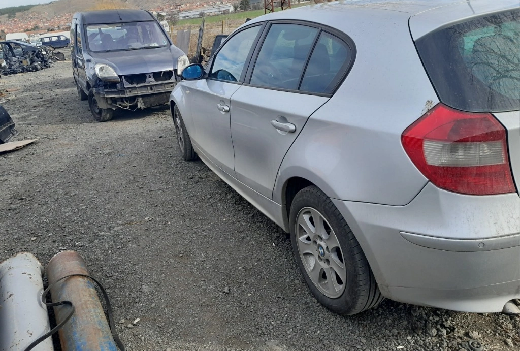 BMW 120 2.0TDI снимка 5