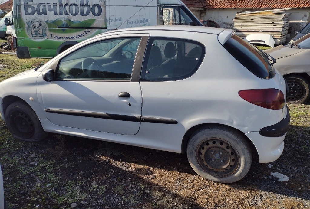 Peugeot 206 1.9D снимка 4