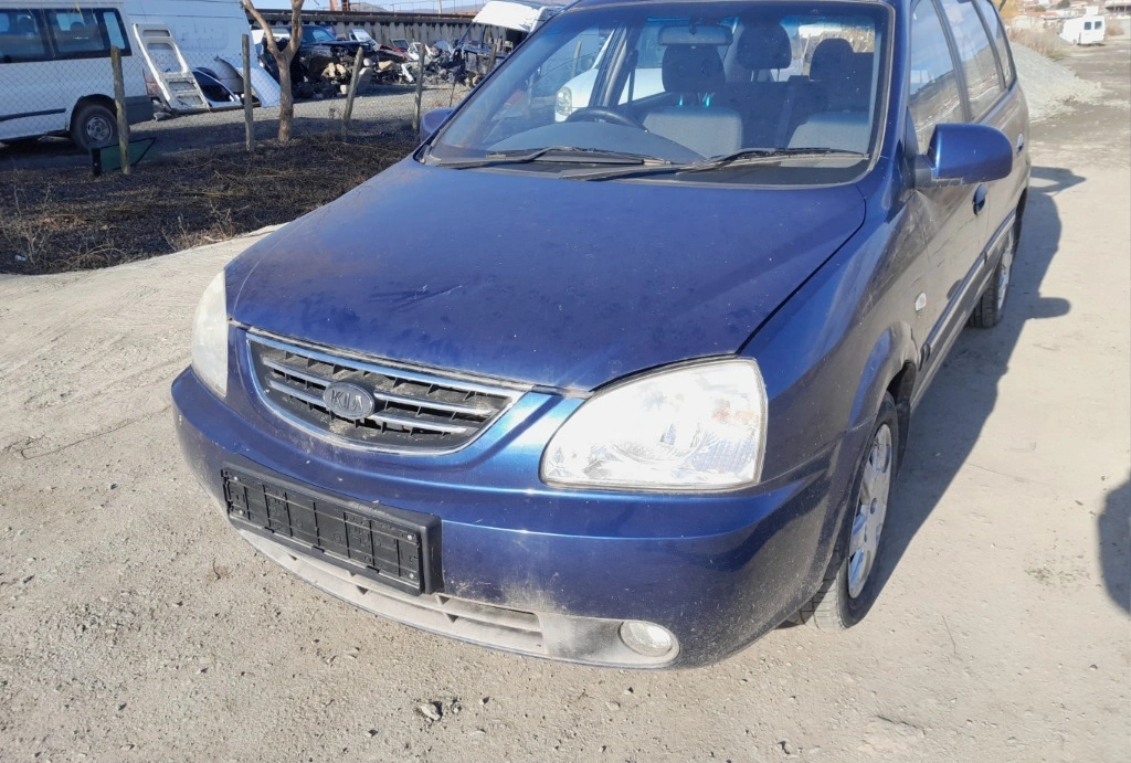 Kia Carens 1.8i снимка 2