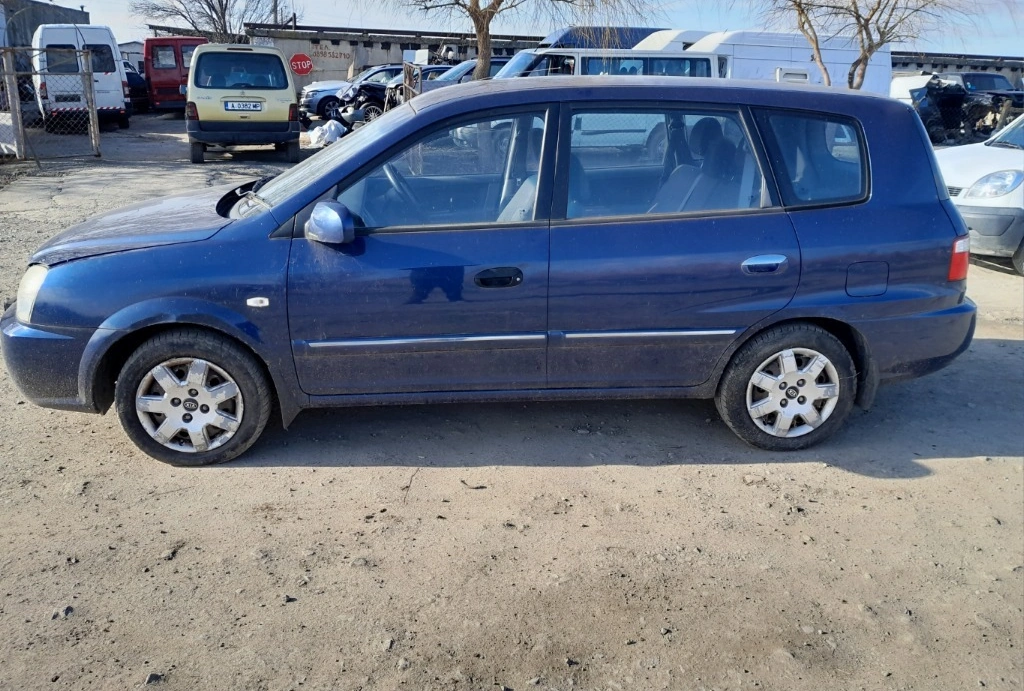 Kia Carens 1.8i снимка 7