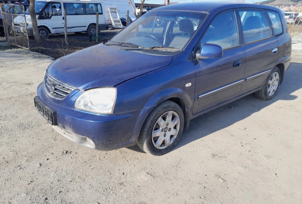 Kia Carens 1.8i снимка 6