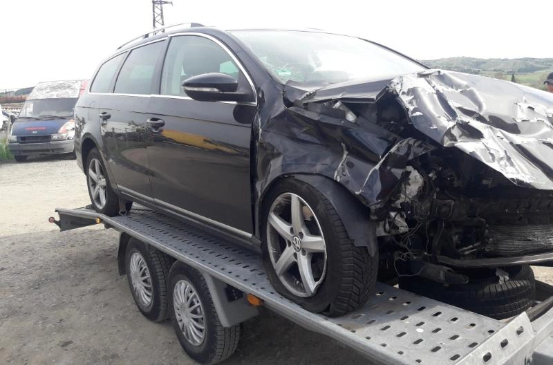 VW Passat 2.0TDI снимка 4