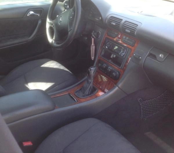 Mercedes-Benz C 180 1.8i снимка 7