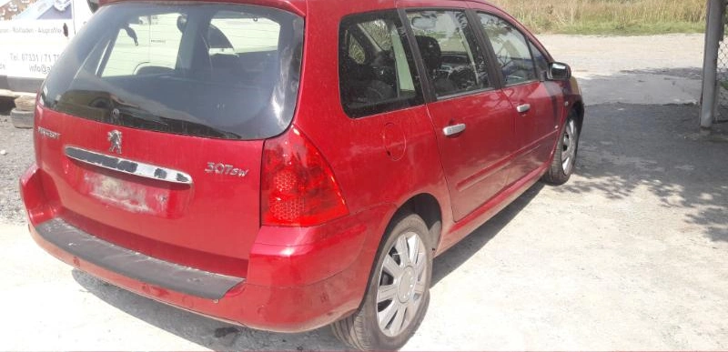 Peugeot 307 SW 1.6HDI снимка 6