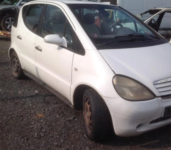 Mercedes-Benz A 160 1.6i снимка 5